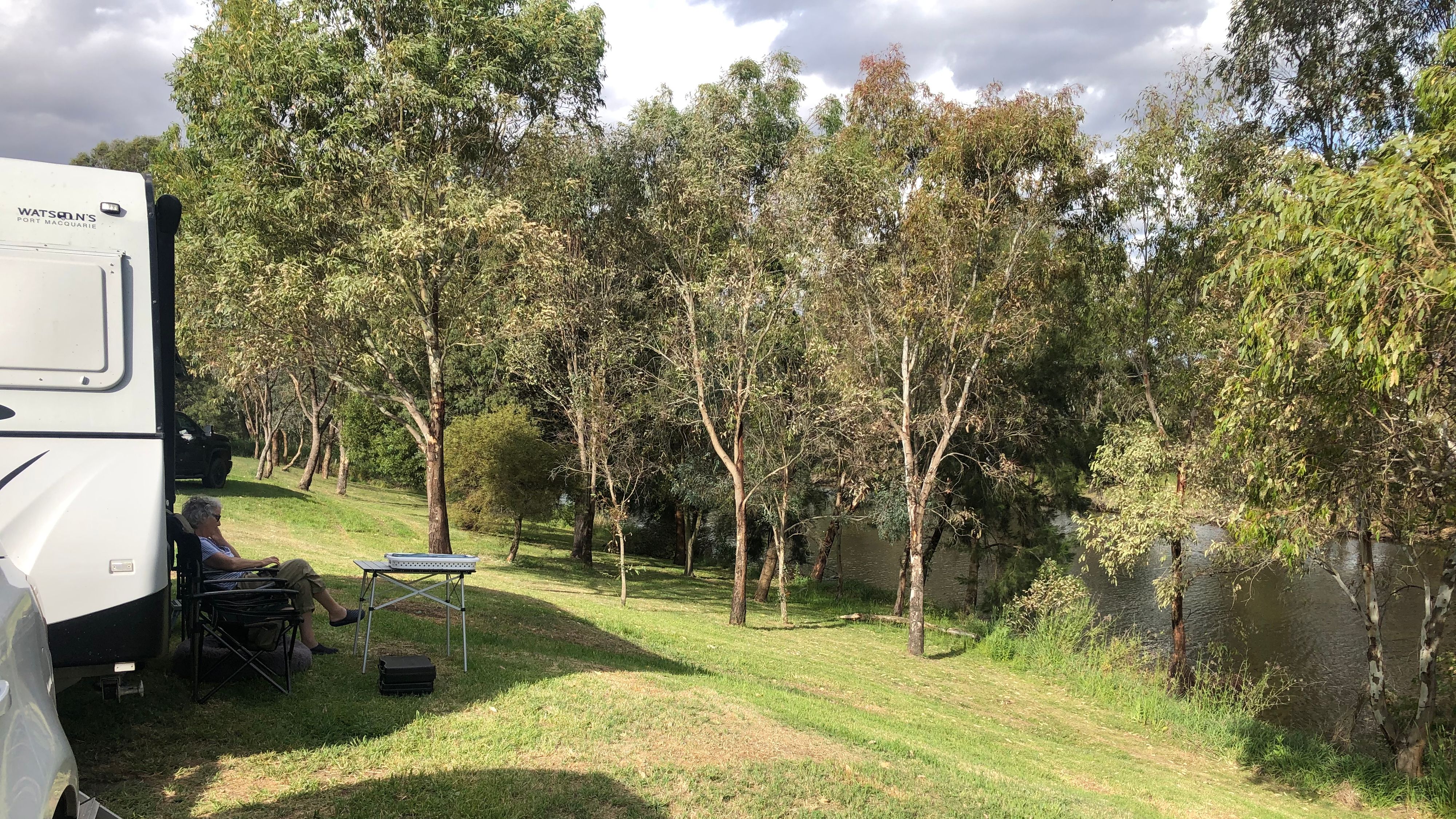 Gundagai East RV ติดต่อตอนนี้