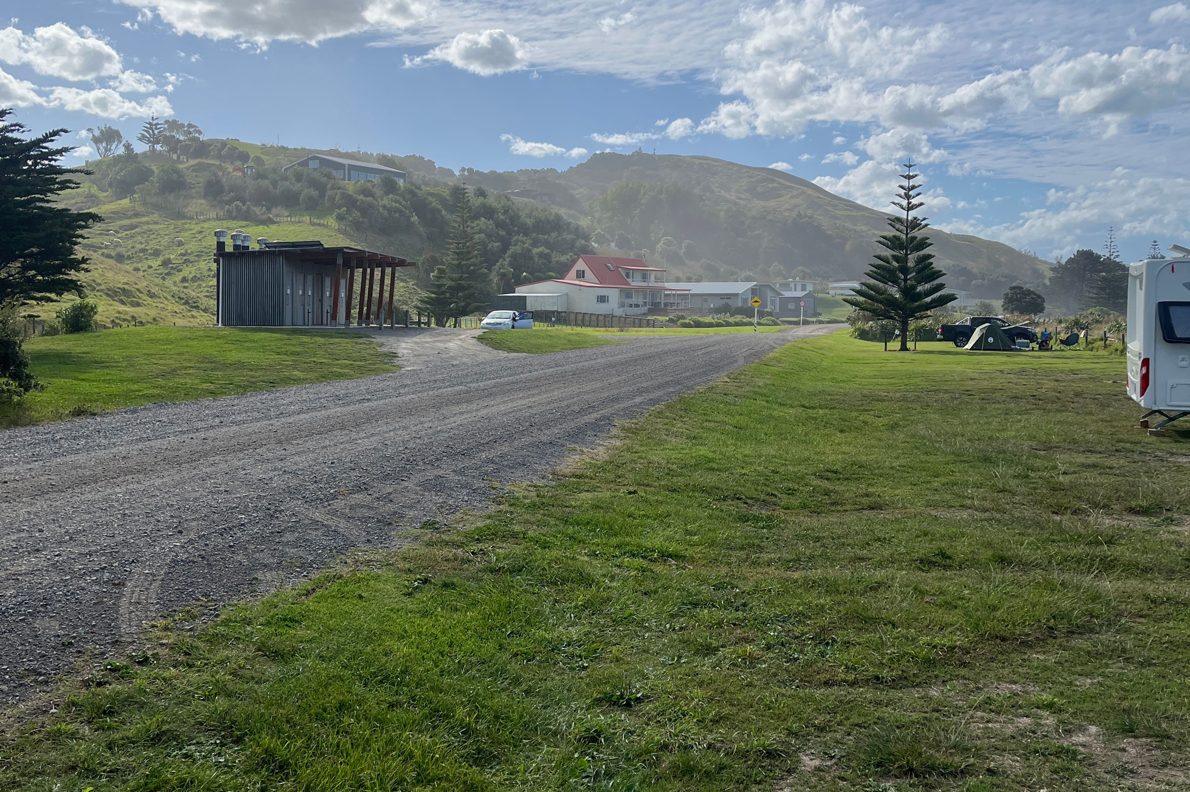 Pourerere Beach Freedom Camping - Image 2