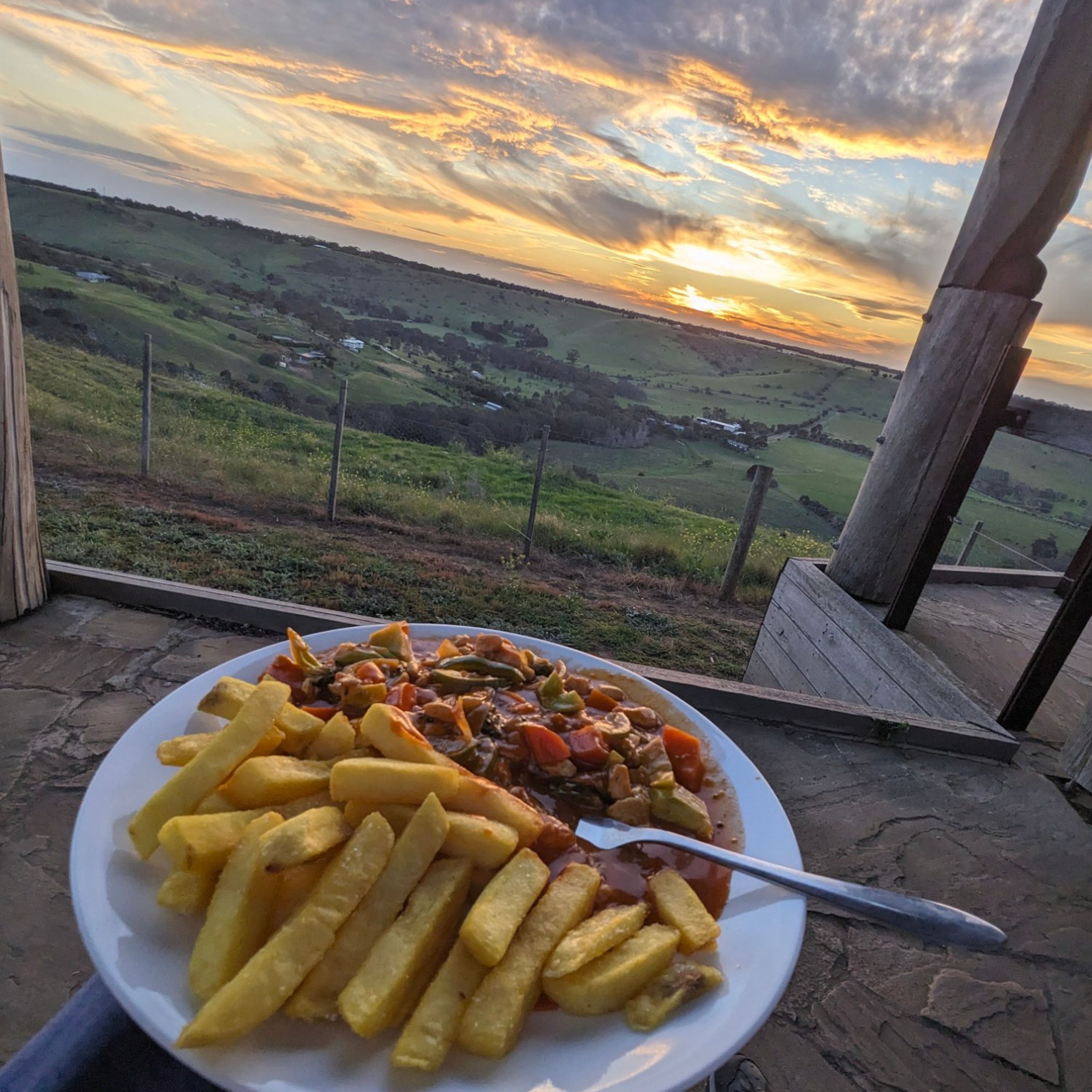 תמונת מטייל של Bunjils Lookout free camping