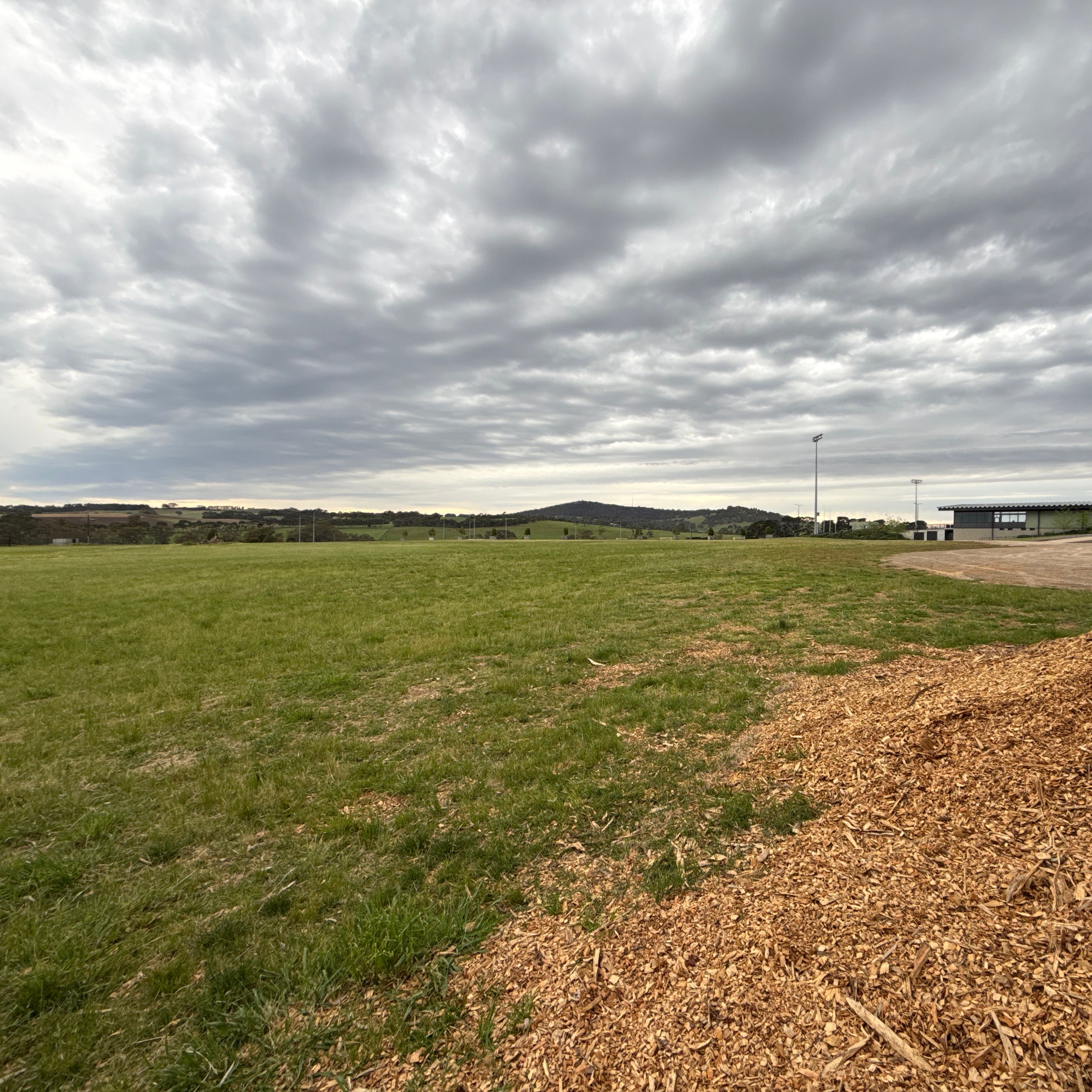 Reisefoto von Mastery football parking free