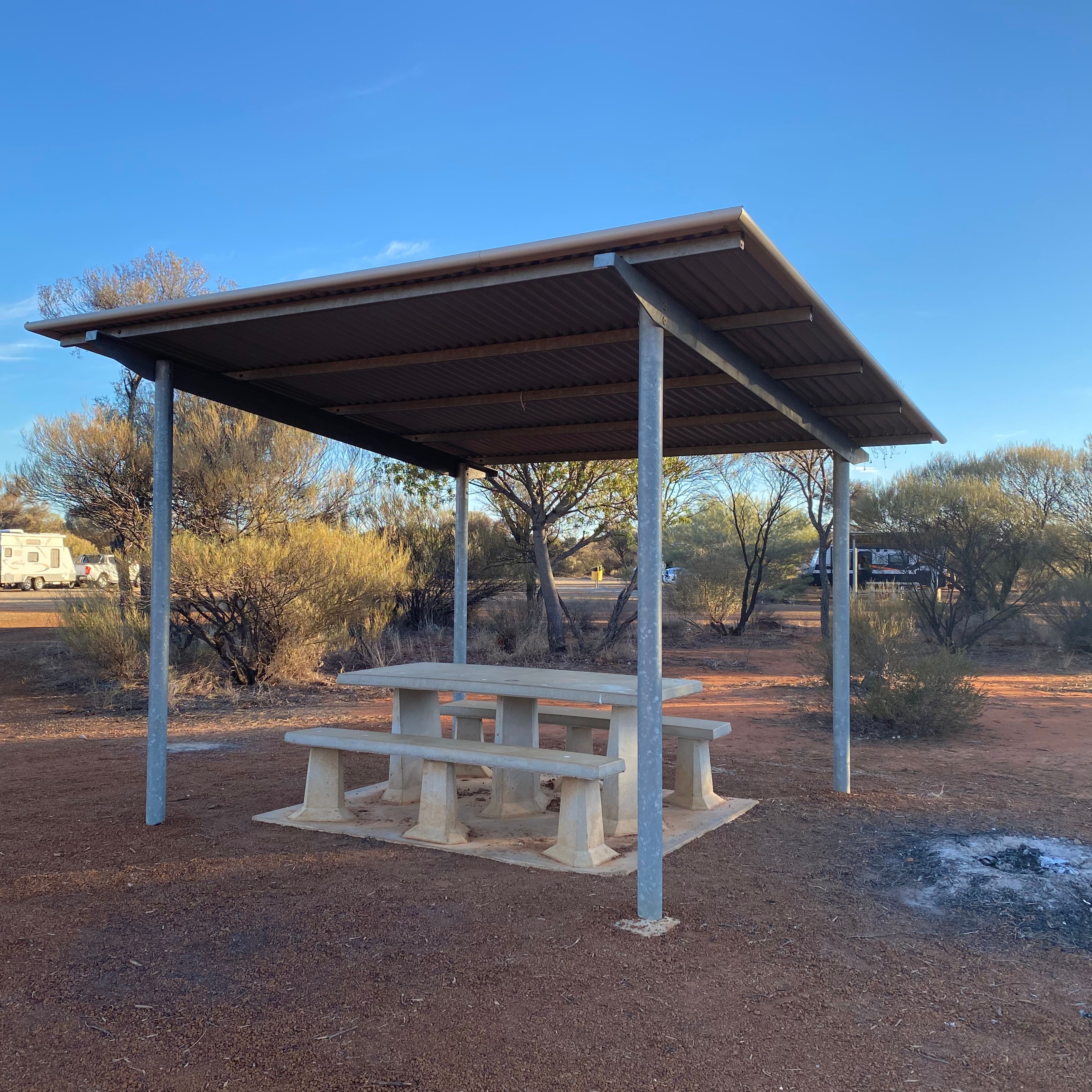 Kirkalocka Station 24 Hour Rest Area - Image 2