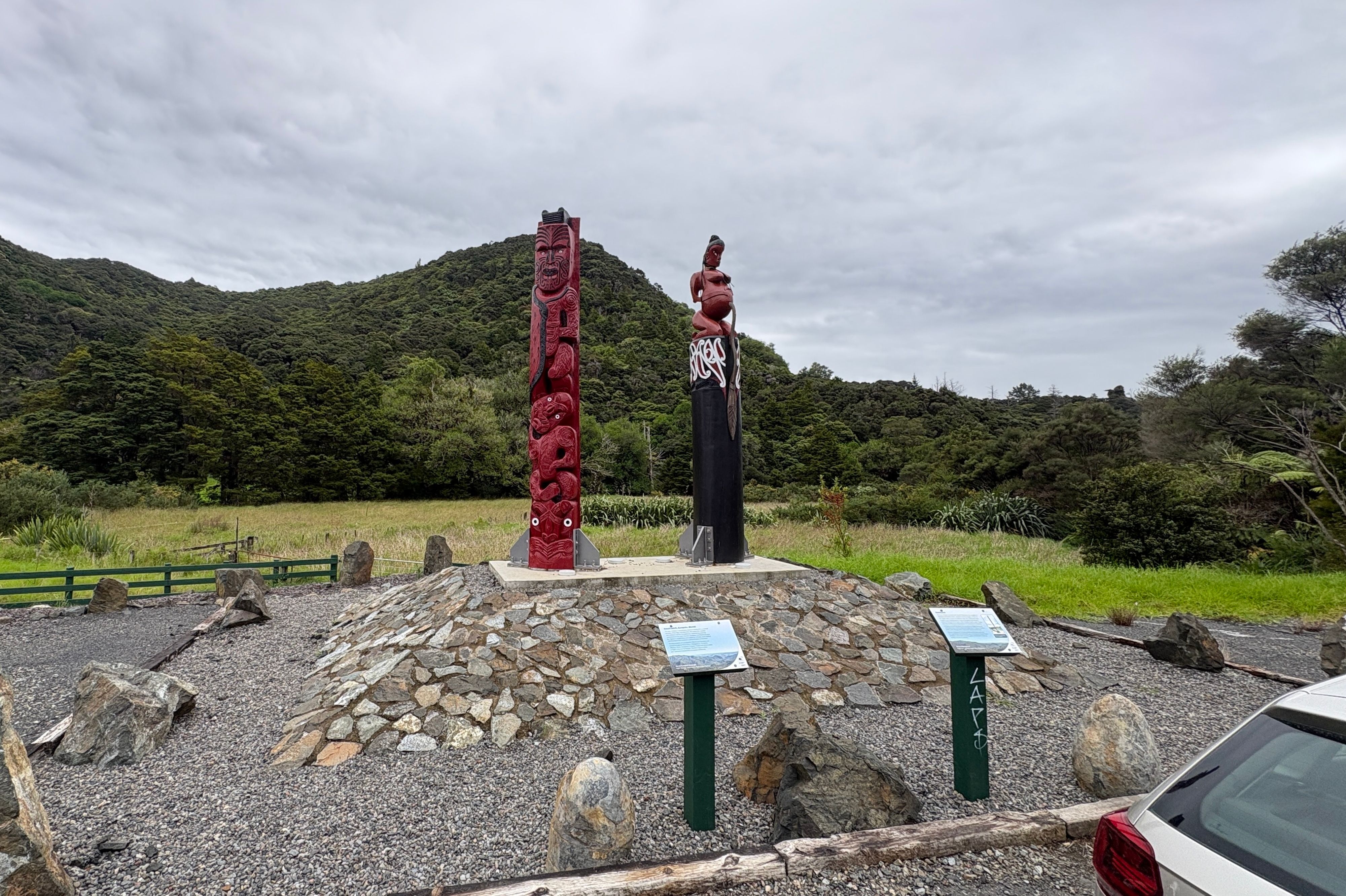 Raetea Cultural Pou (Mangamuka Gorge)