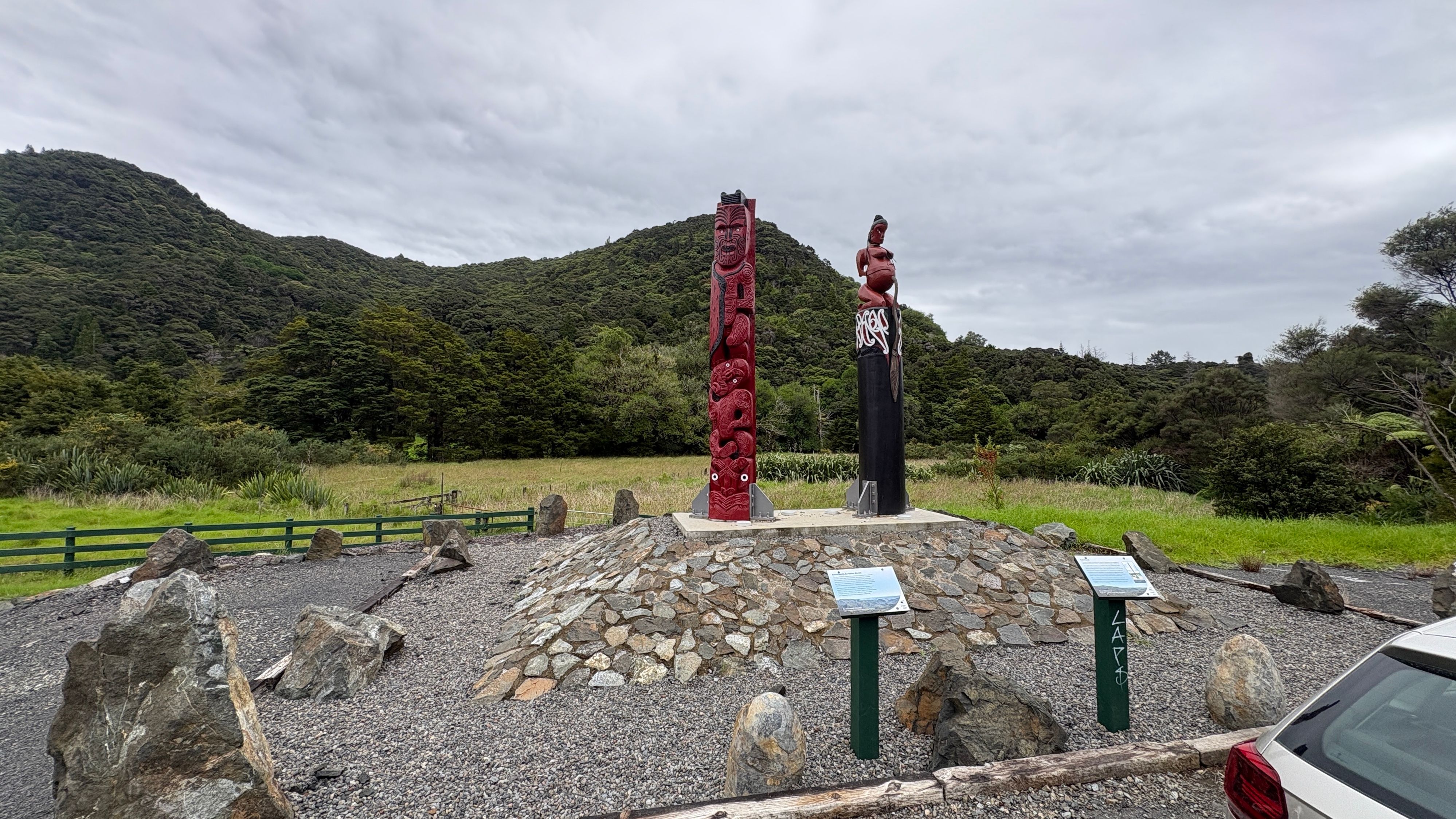Raetea Cultural Pou (Mangamuka Gorge)
