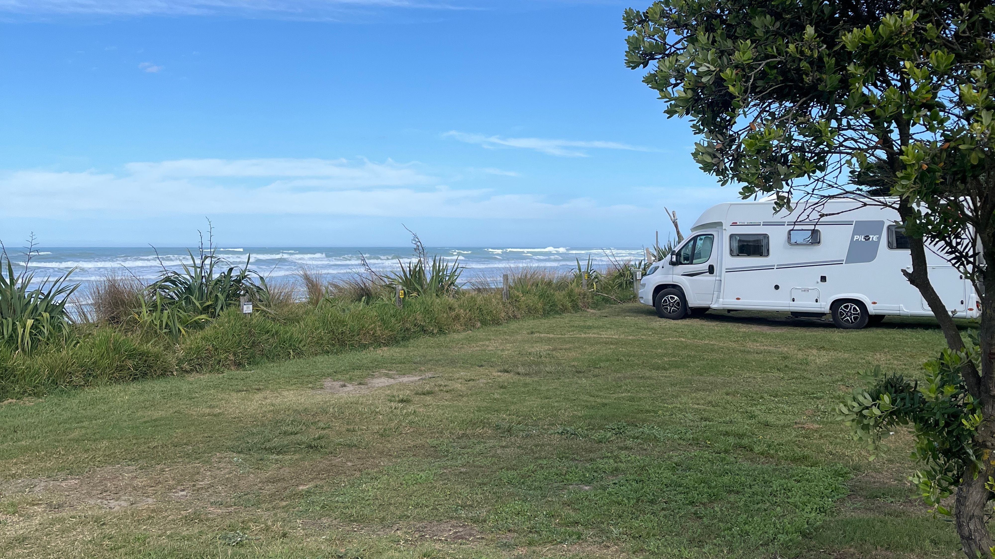 Pourerere Beach Freedom Camping