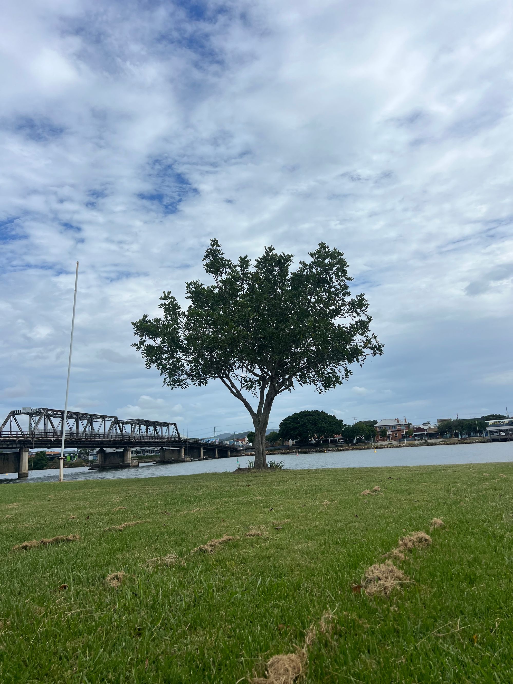 Lions Park Ferry Street - Image 2
