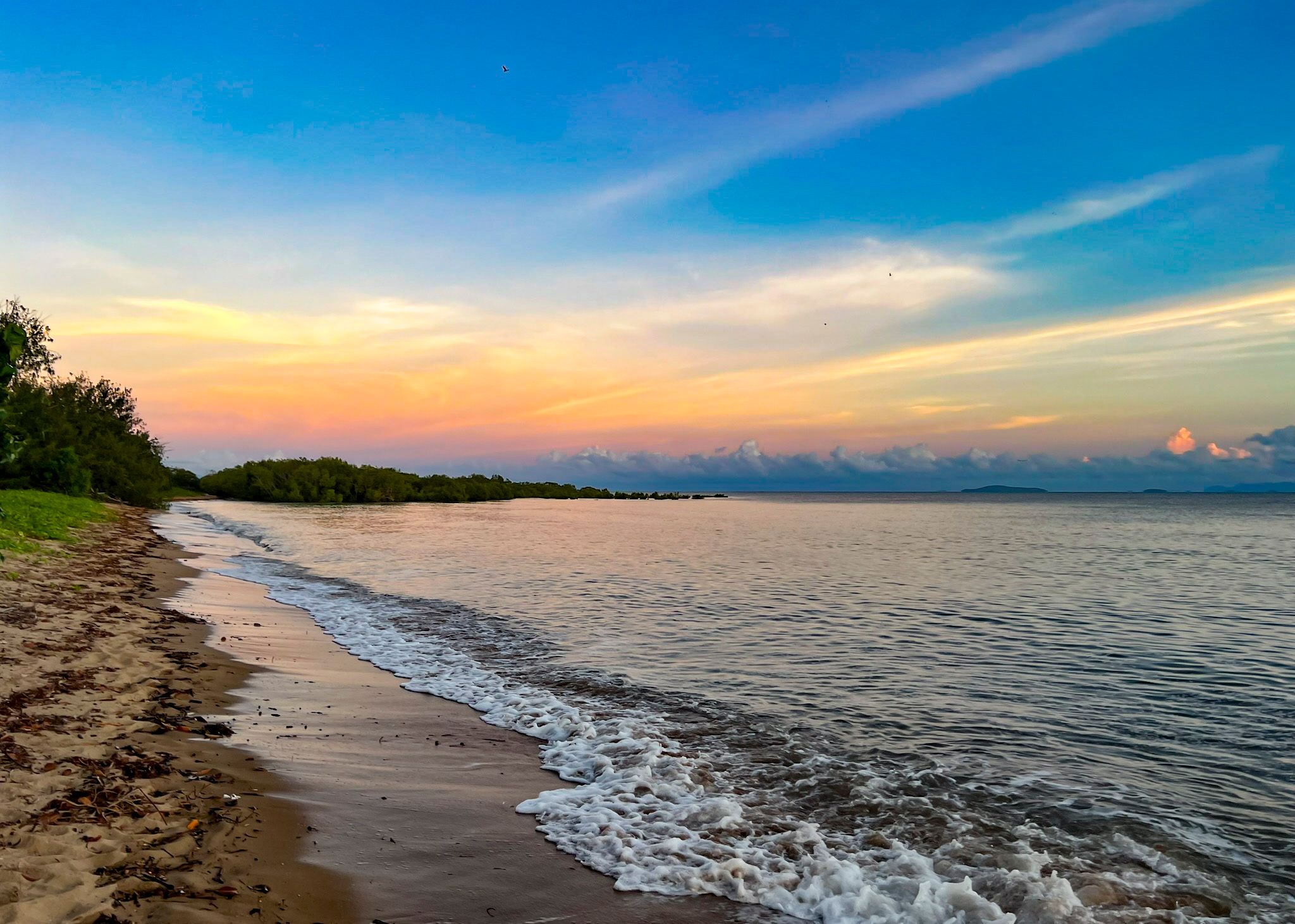 Bushland Beach - Image 3