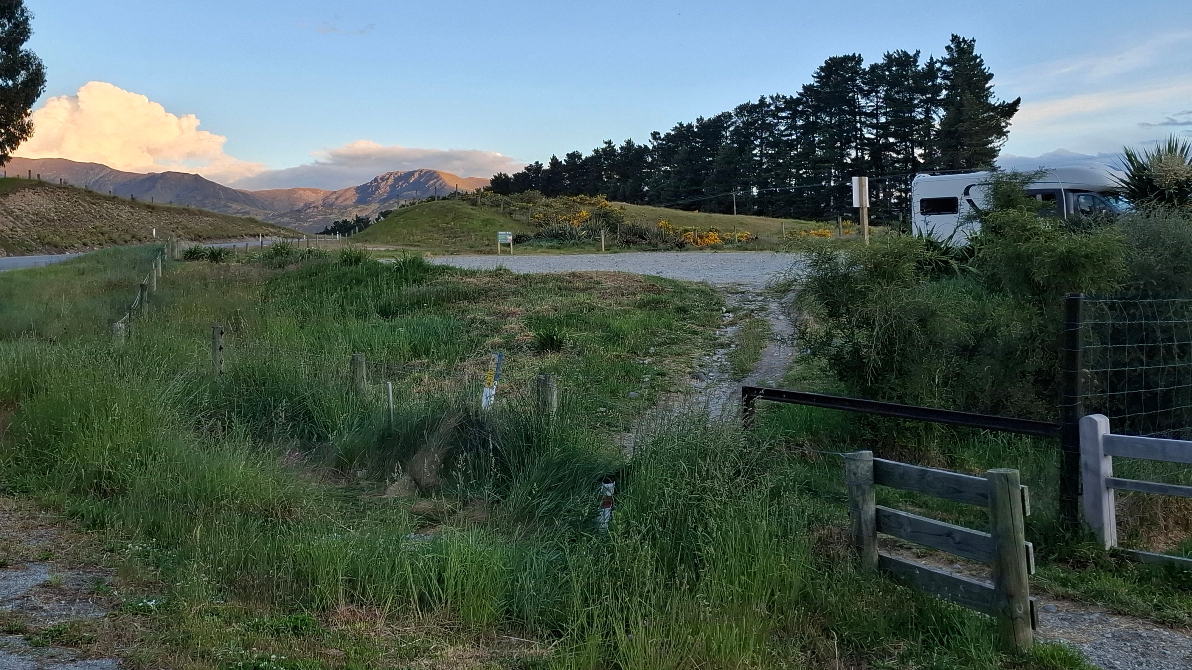 Camp Hill Road Carpark, Hawea