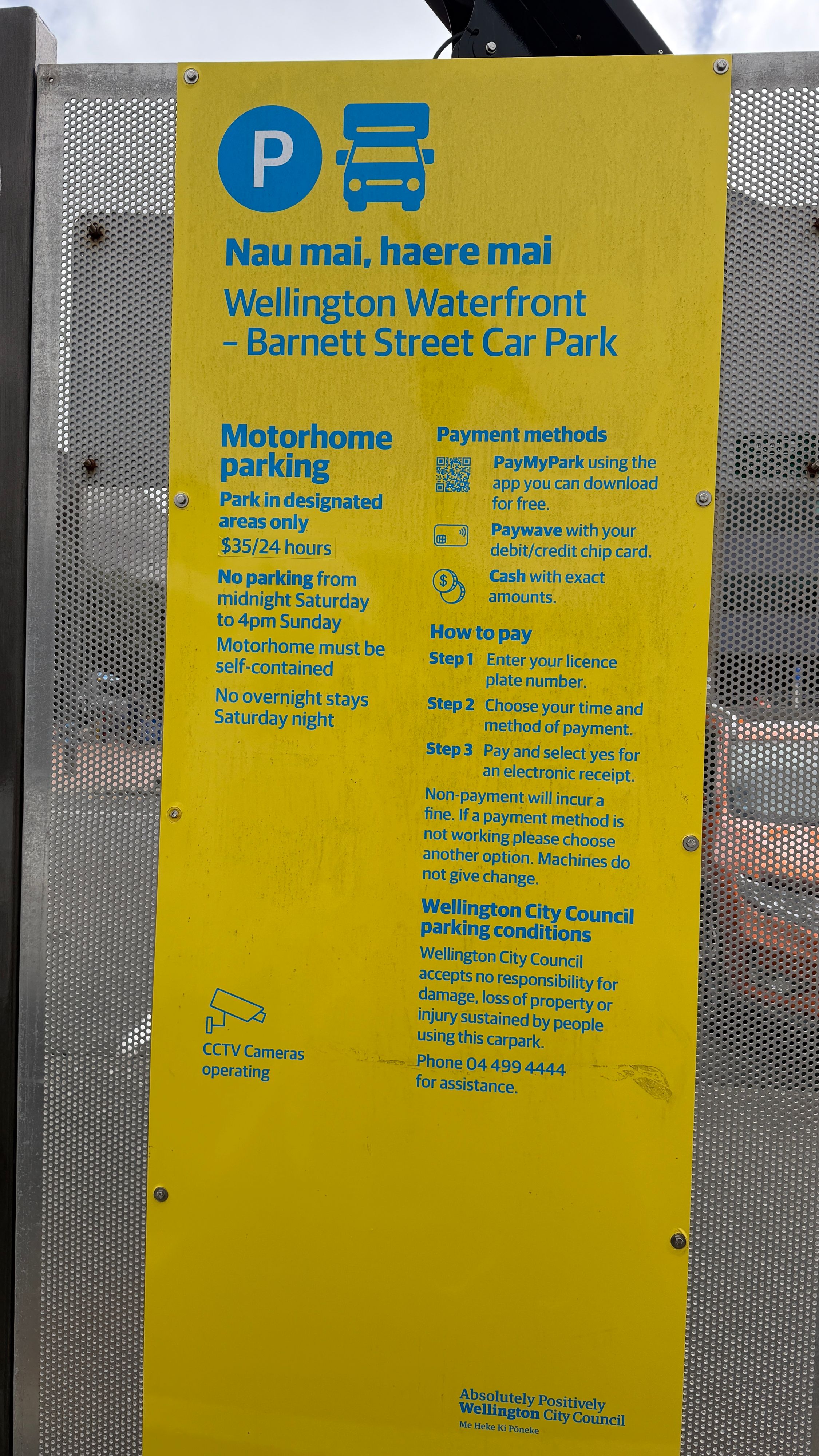 Reisende foto av Barnett Street Car Park
