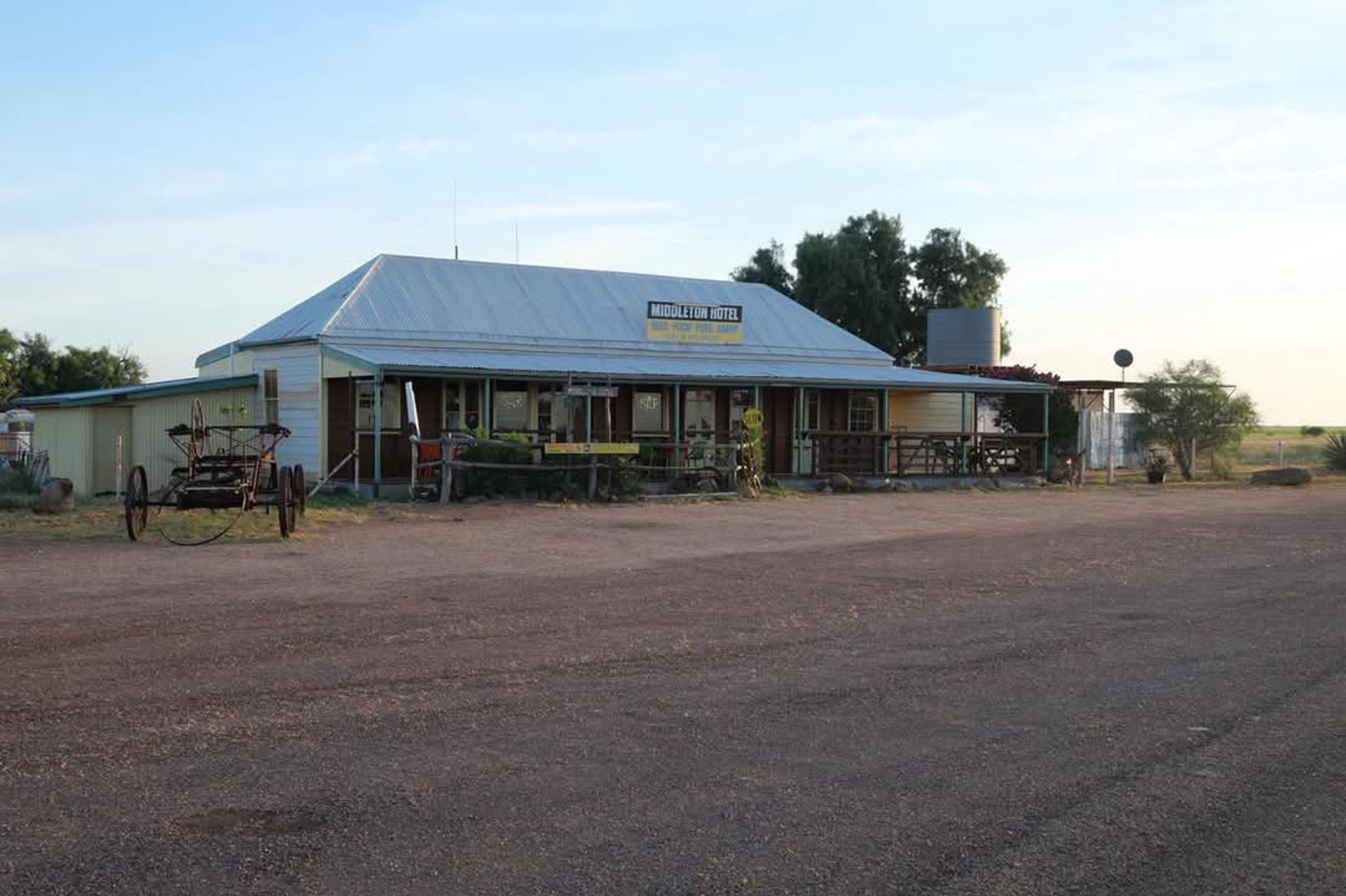 Middleton Hotel - Image 2