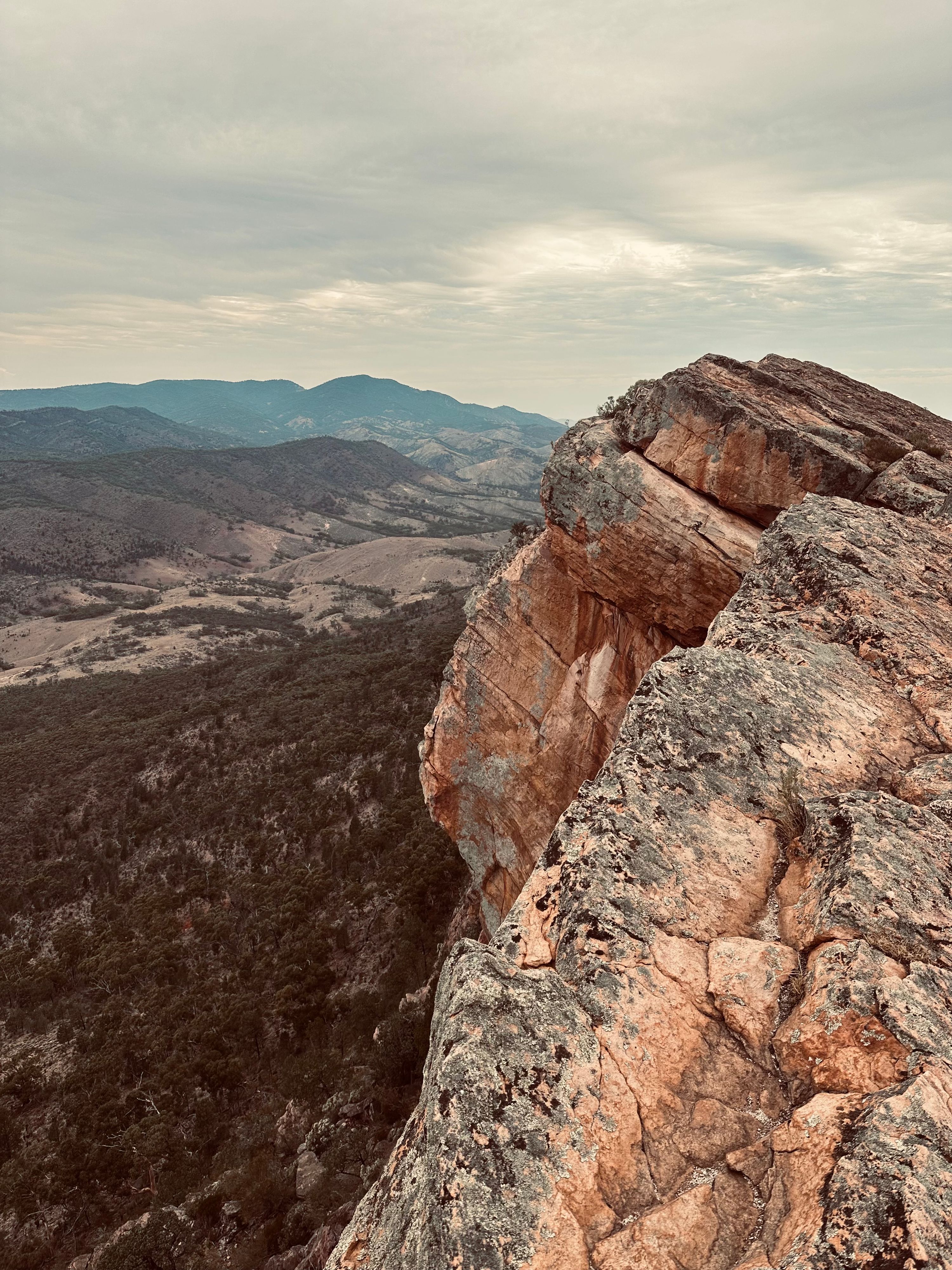 O hře Devil's Peak Walking Trail - Image 2