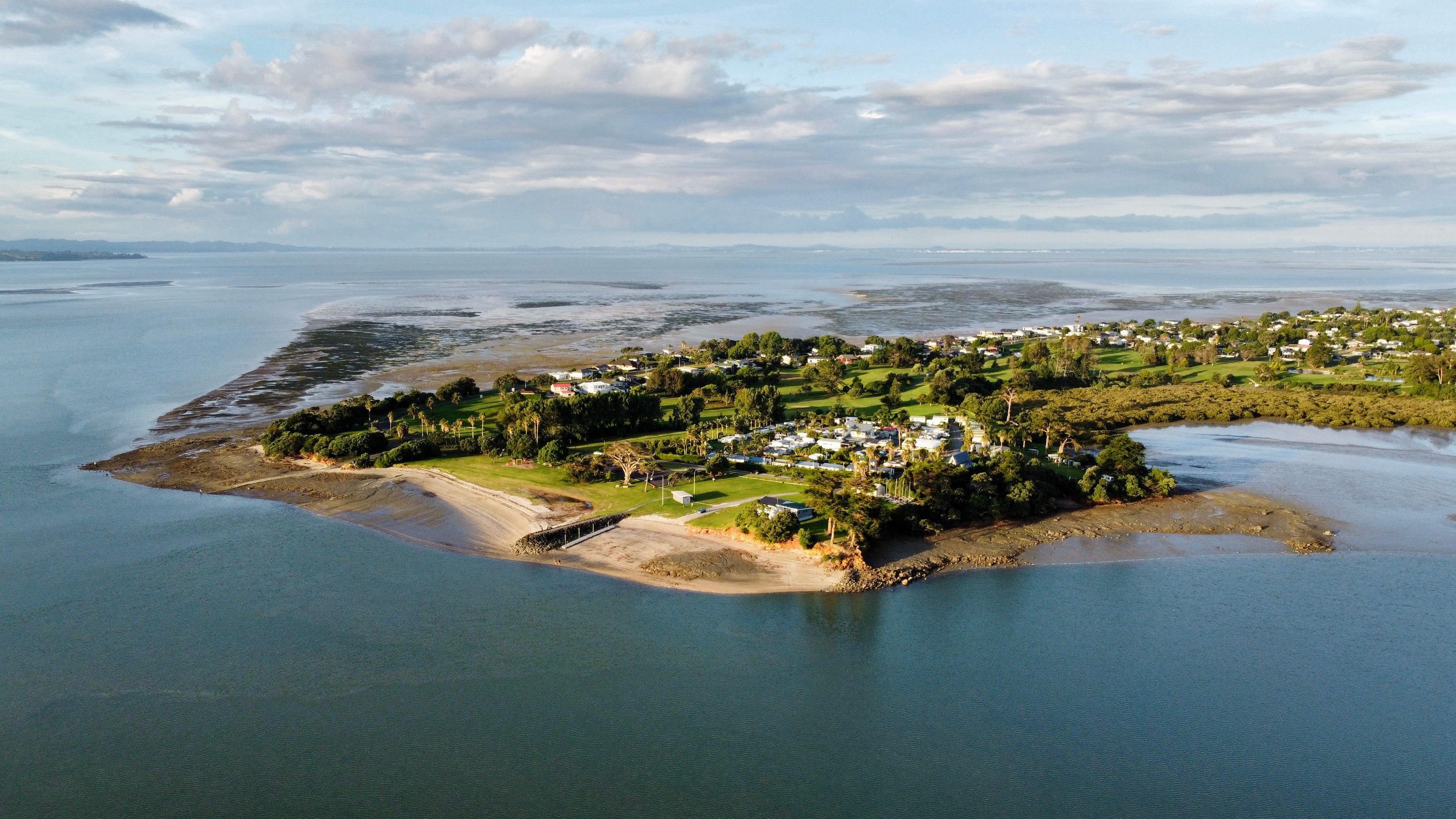 Clarks Beach Holiday Park - Image 2