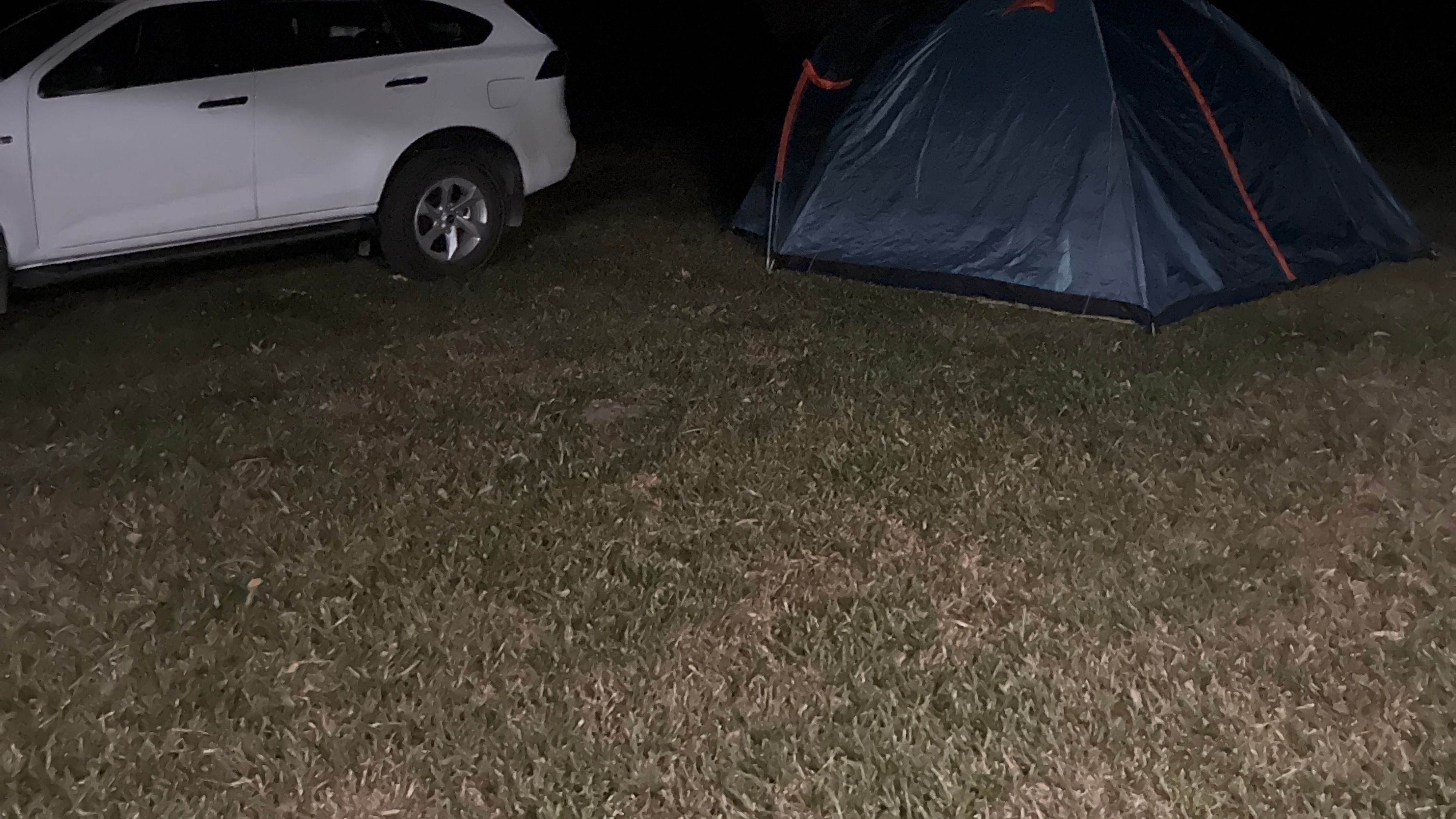 موقع Mount Surround Holiday Park