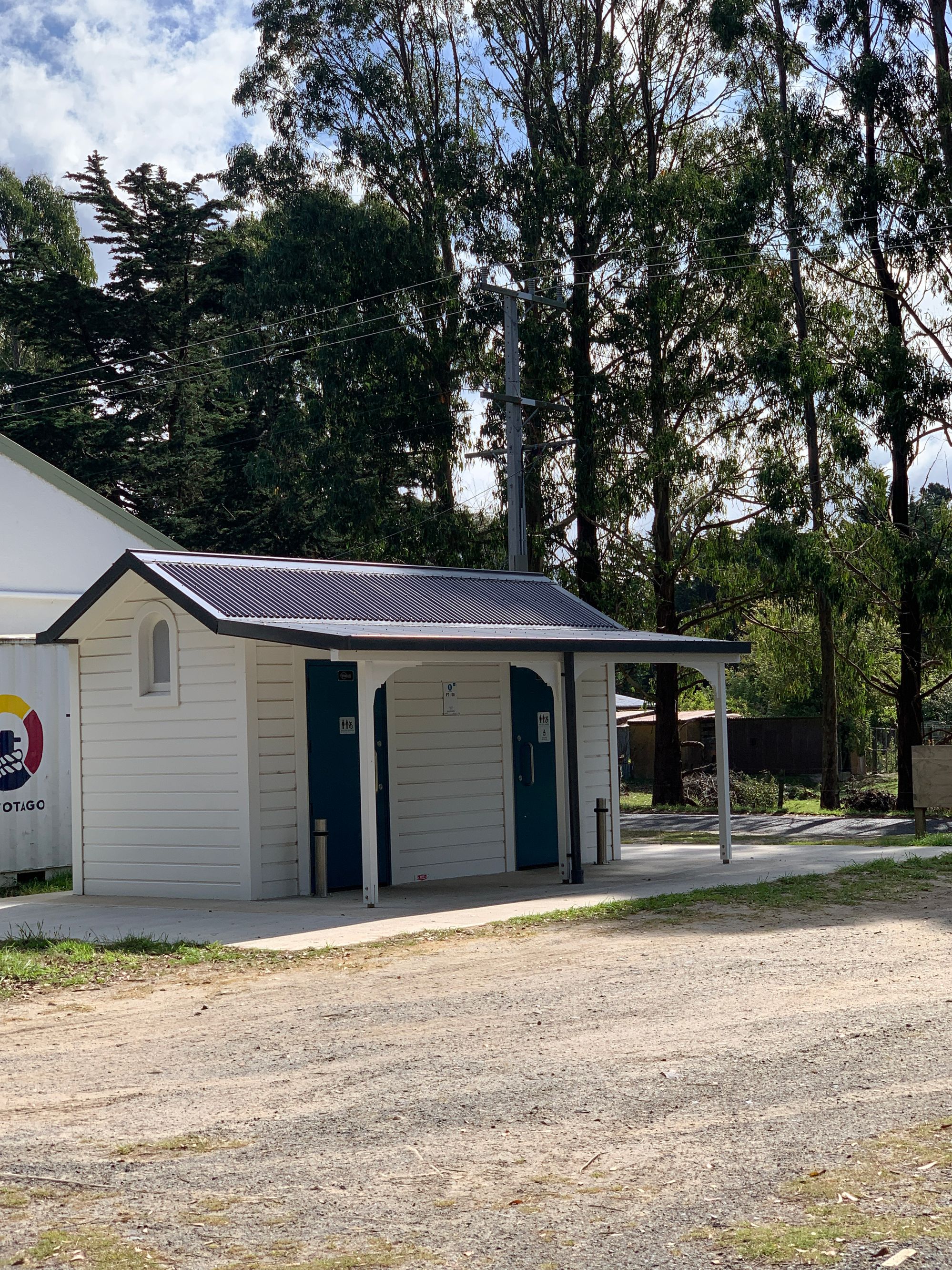 Om Kokomuka Harwood Reserve - Image 2