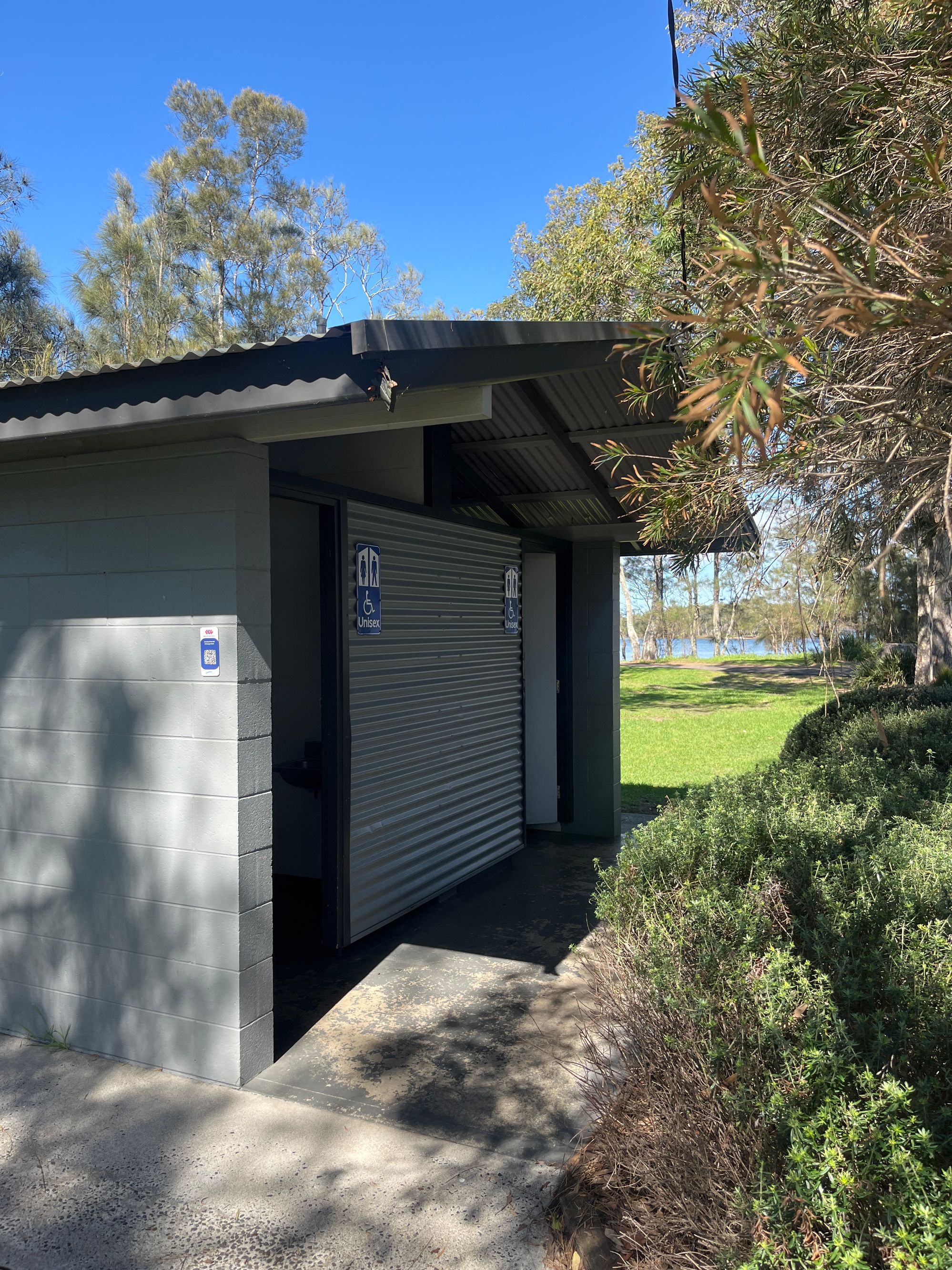 St. Georges Basin Boat Ramp - Image 2