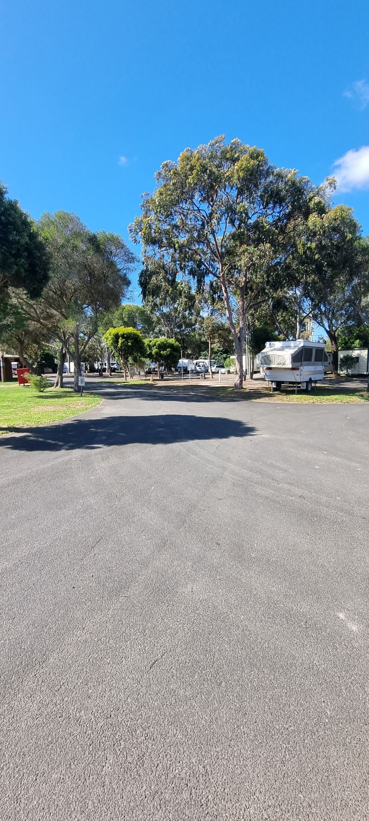 Pakenham Caravan Park - Image 3