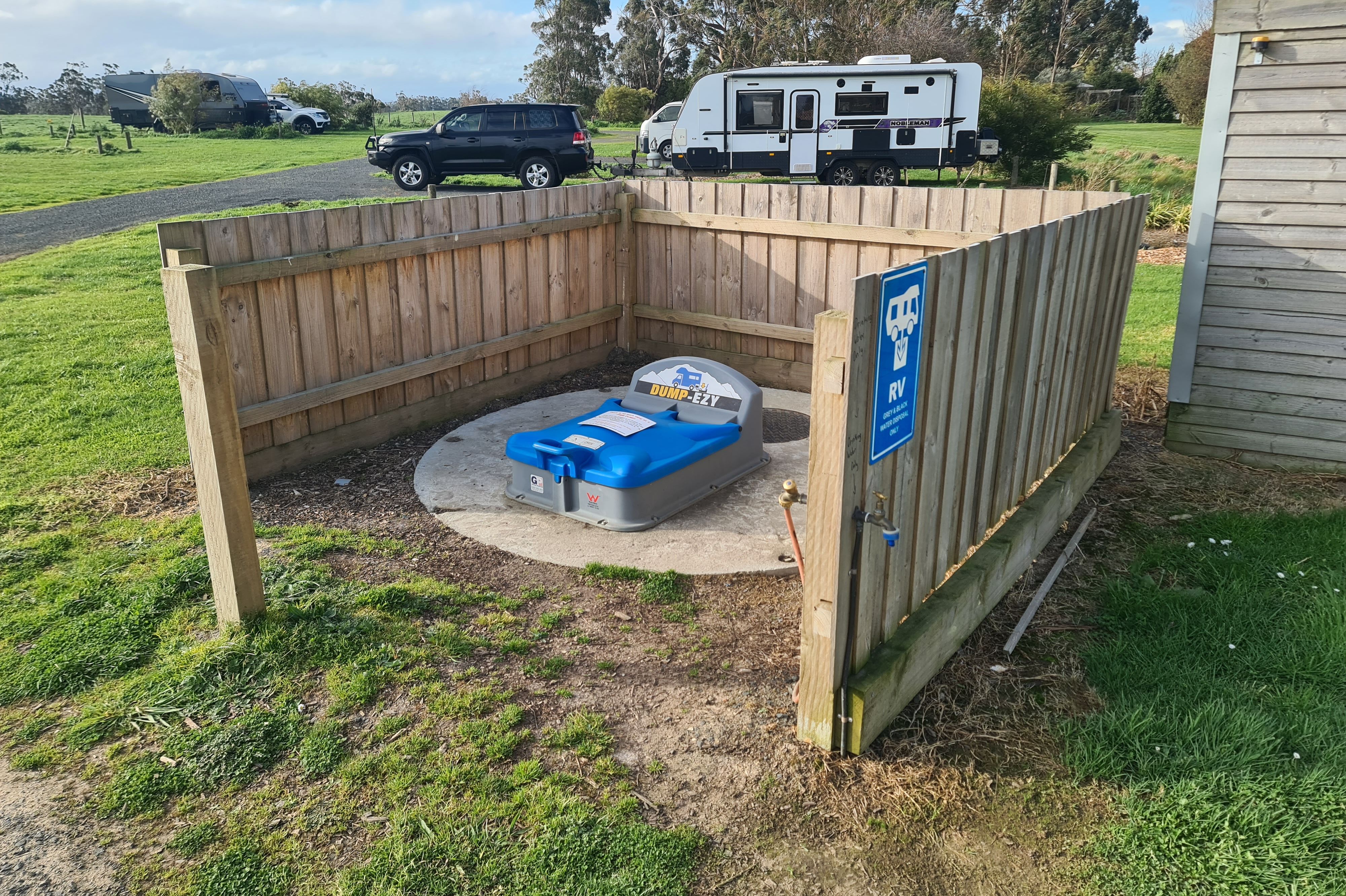 Sign Rv Stop Yinnar RV Stop, Gippsland, Victoria, Australia | CamperMate - Australia ...