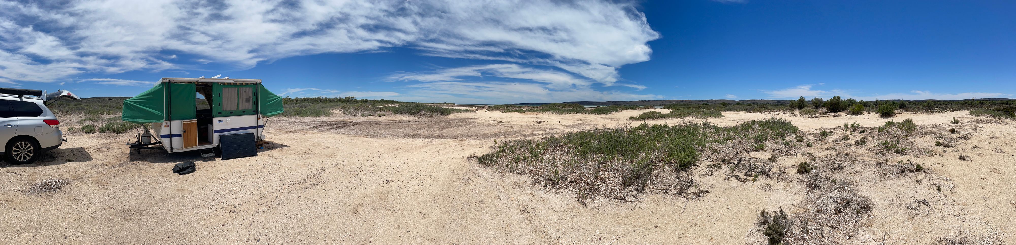 Fitzgerald Bay North Free Camping - Image 2