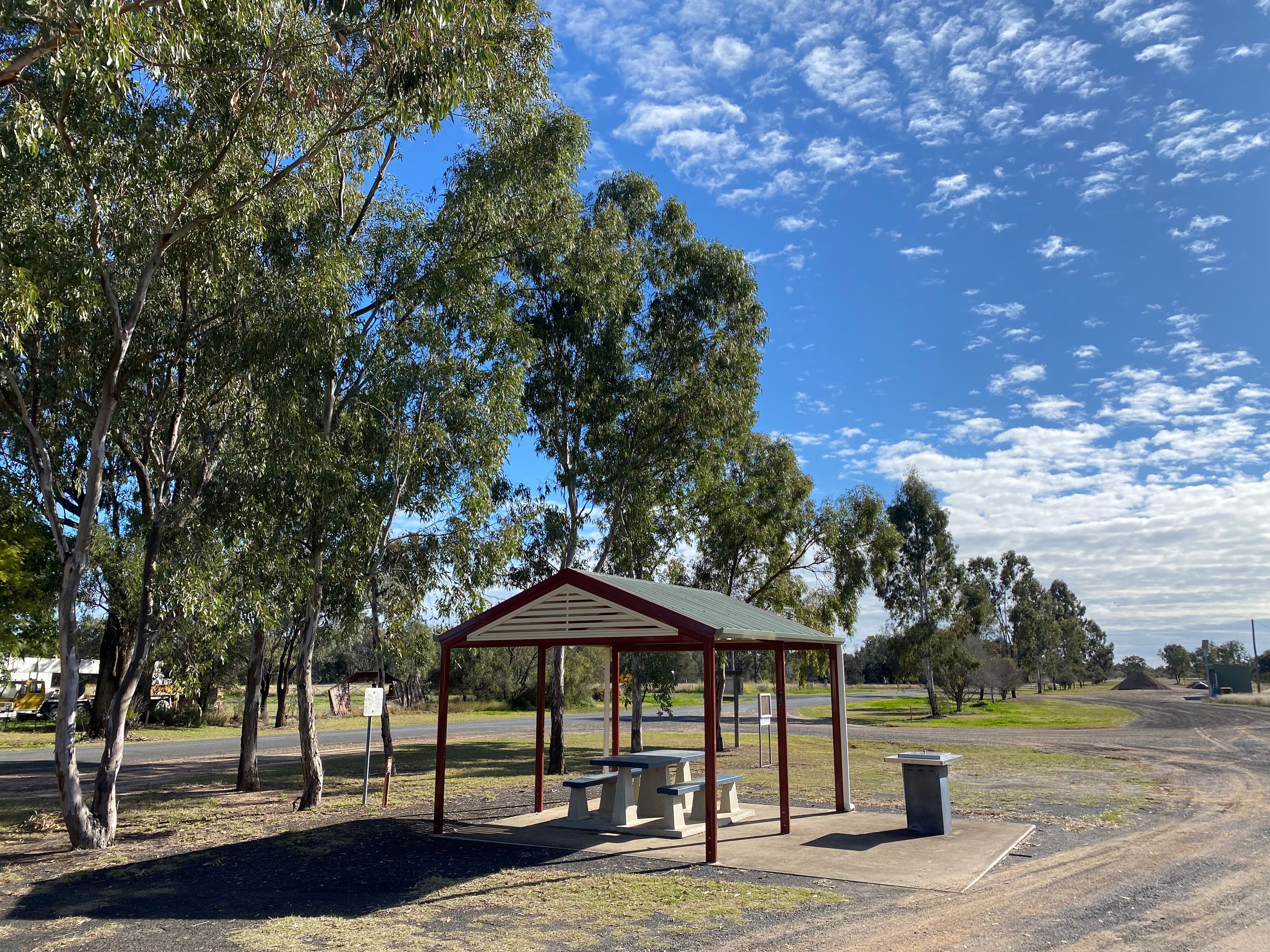 Bungunya Rest Area - Image 3
