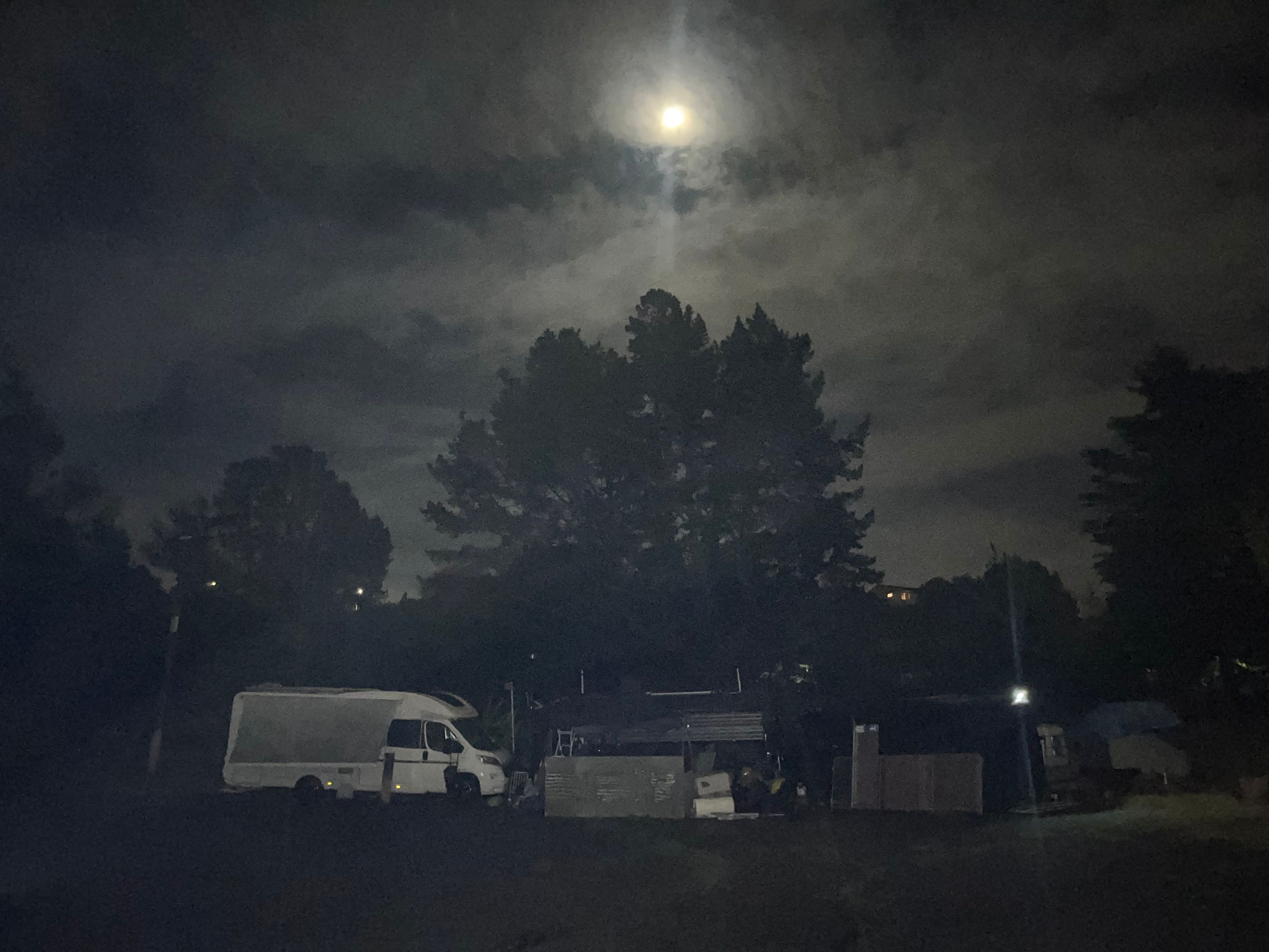 Cambridge Park - Image 2