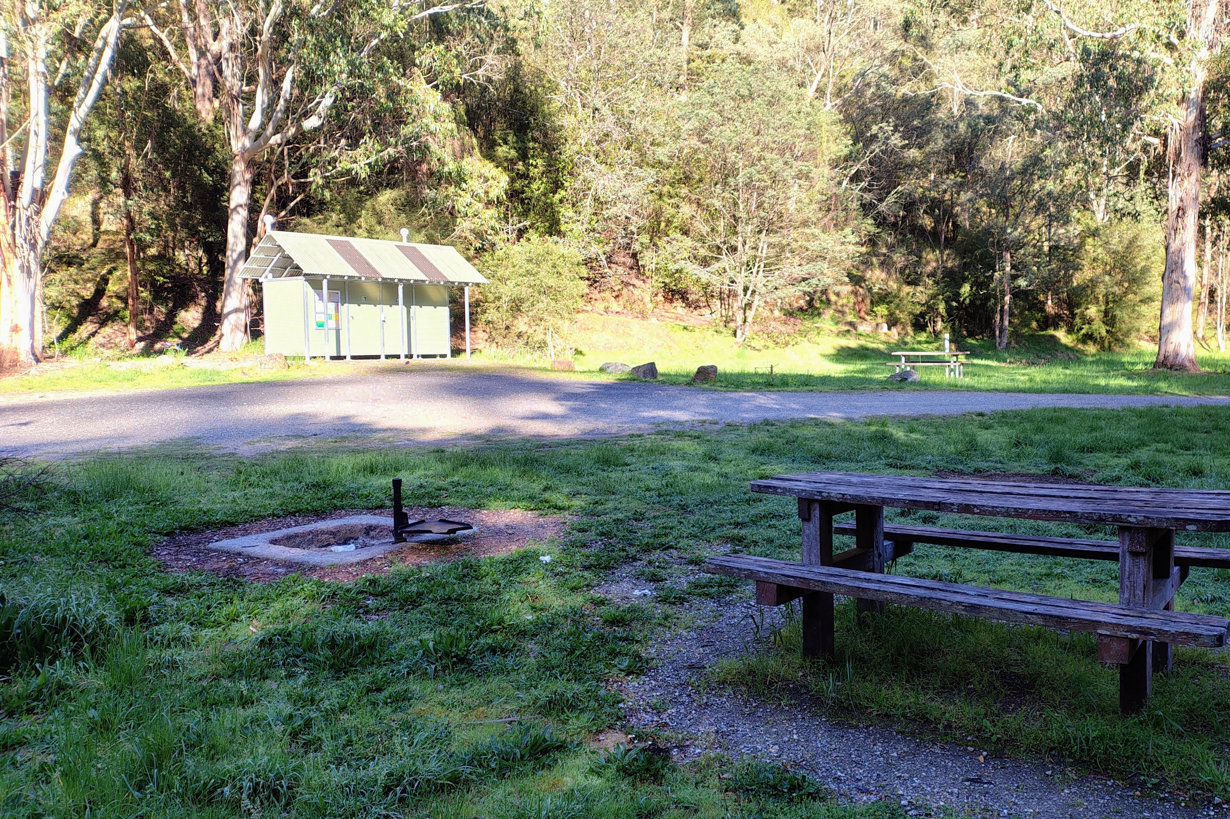 Lightning Creek Camping und Picknick - Image 2